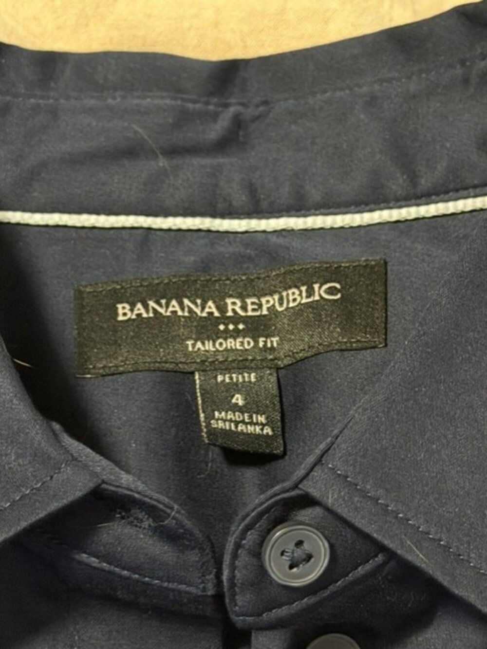 Banana Republic cotton Women's Dark Blue button down Shirt P4 - Picture 3 of 7